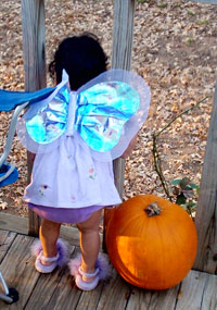 angel with pumpkin